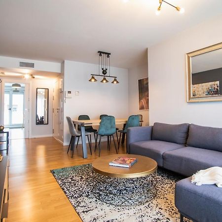 Tendency Apartments Forum ซานต์อาเตรียเดเบซอซ ภายนอก รูปภาพ