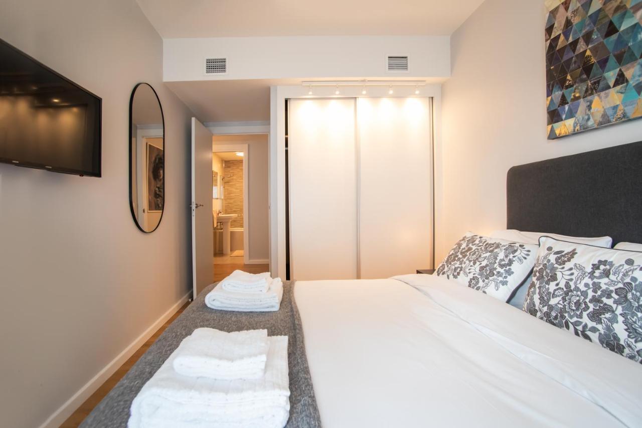 Tendency Apartments Forum ซานต์อาเตรียเดเบซอซ ภายนอก รูปภาพ