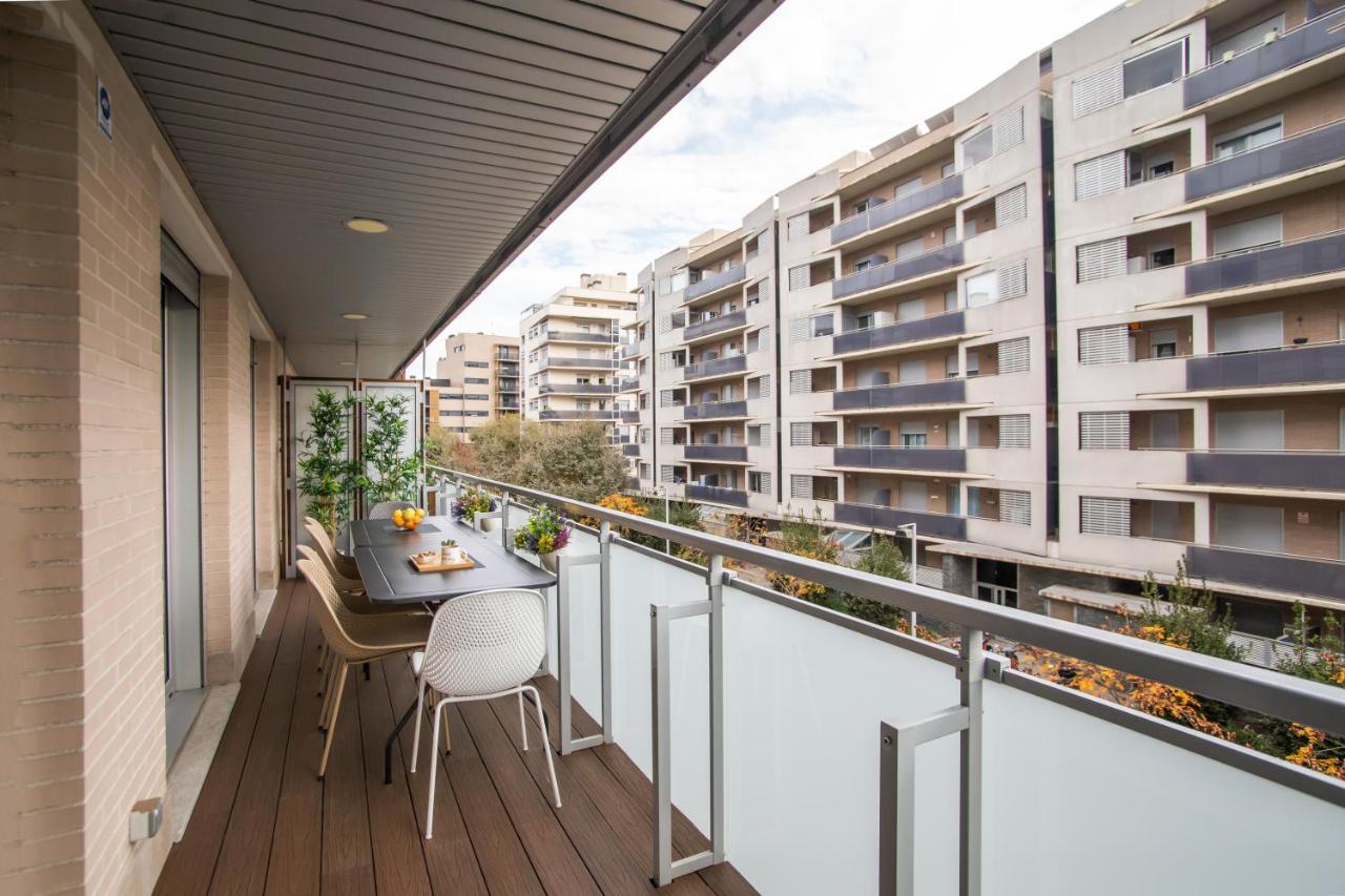 Tendency Apartments Forum ซานต์อาเตรียเดเบซอซ ภายนอก รูปภาพ